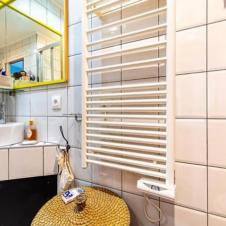 Apartment Guestready - Mirror Ball In Montmartre *